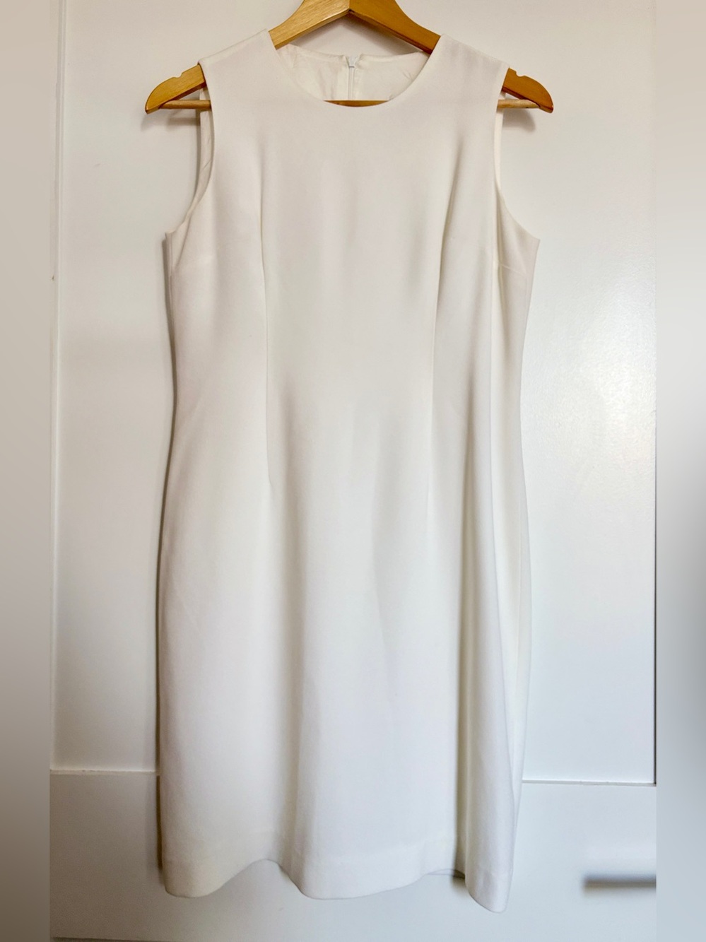 Vintage 90s Minimalist Crepe Dress, Louben for Braemar White Sheath Dress Sz 10P